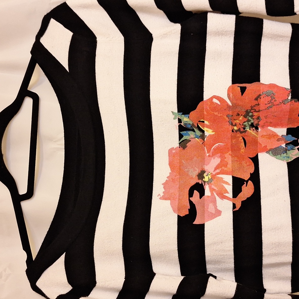 ❤️Venini Sweater SZ XL Black White Pink Pull-Over Striped Top Floral 3/4 Sleeved - Picture 9 of 12